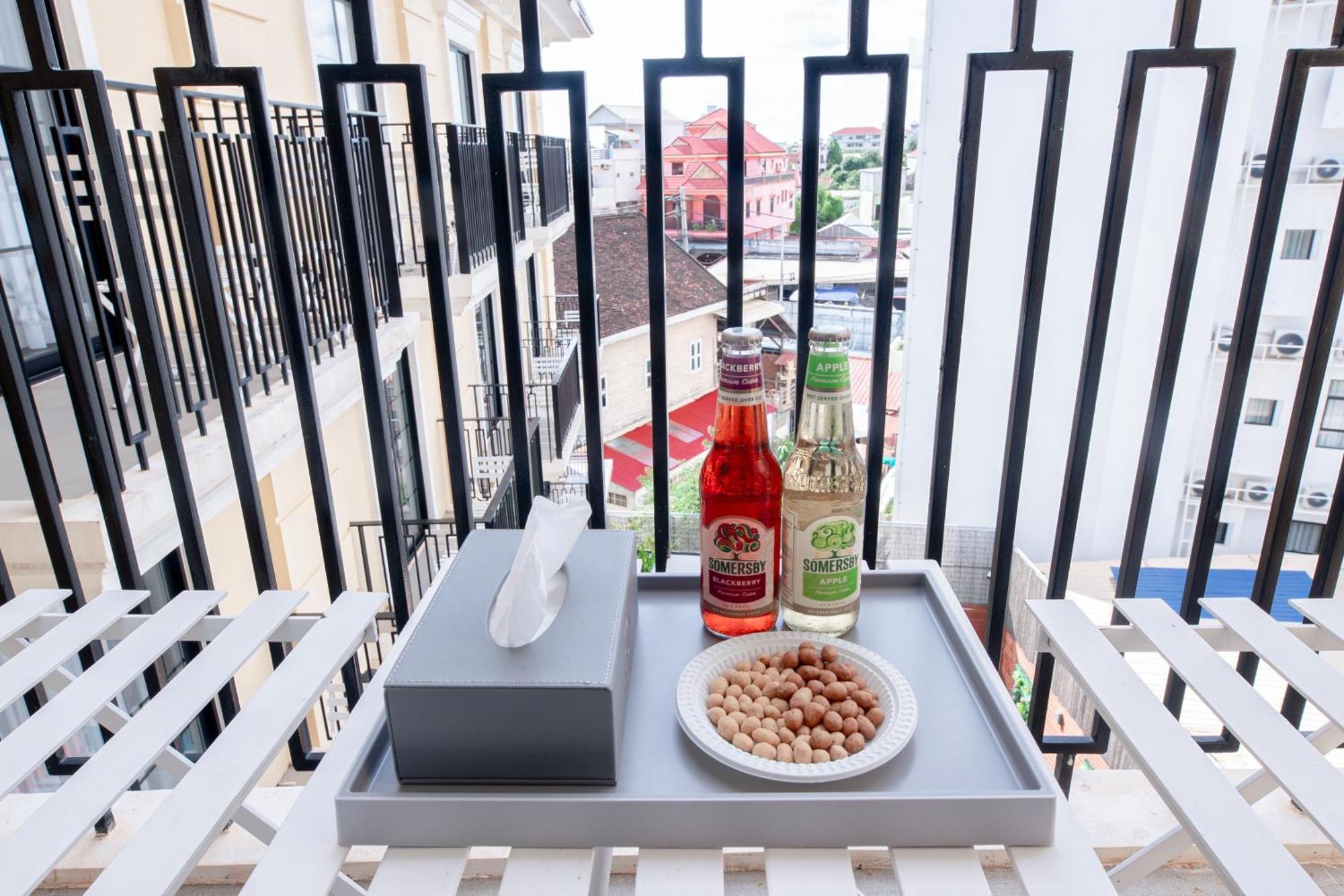 Solar Hotel Siem Reap Bagian luar foto
